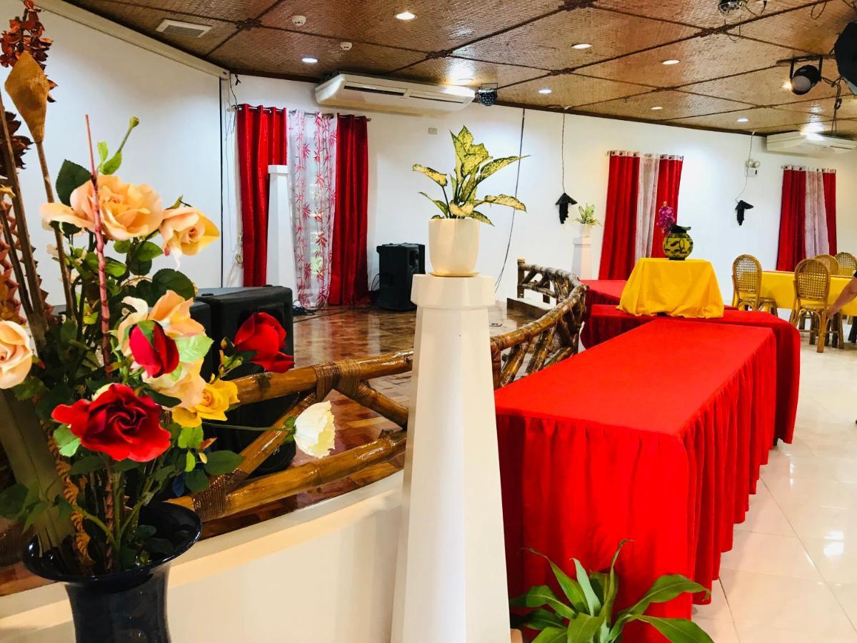 Dolce Vita Hotel Puerto Princesa Ngoại thất bức ảnh
