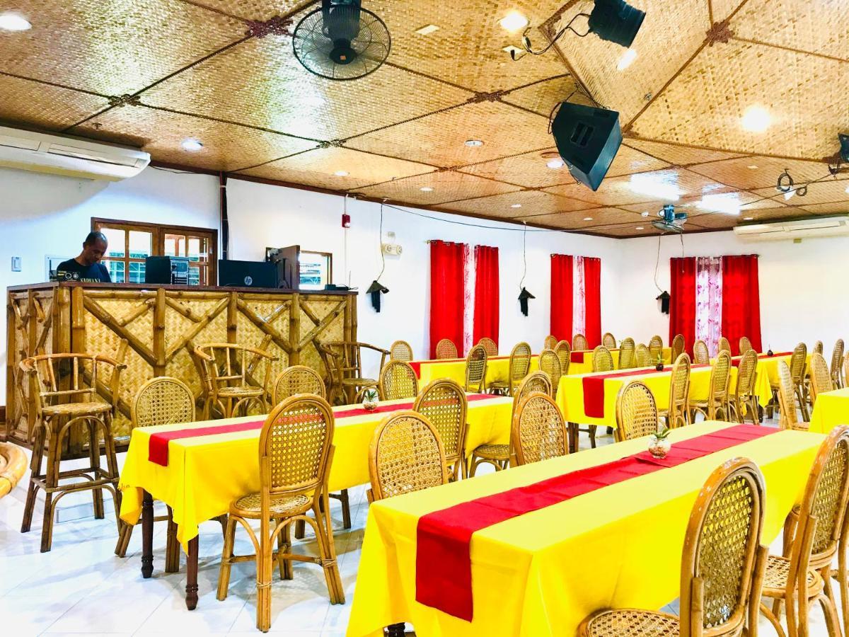 Dolce Vita Hotel Puerto Princesa Ngoại thất bức ảnh
