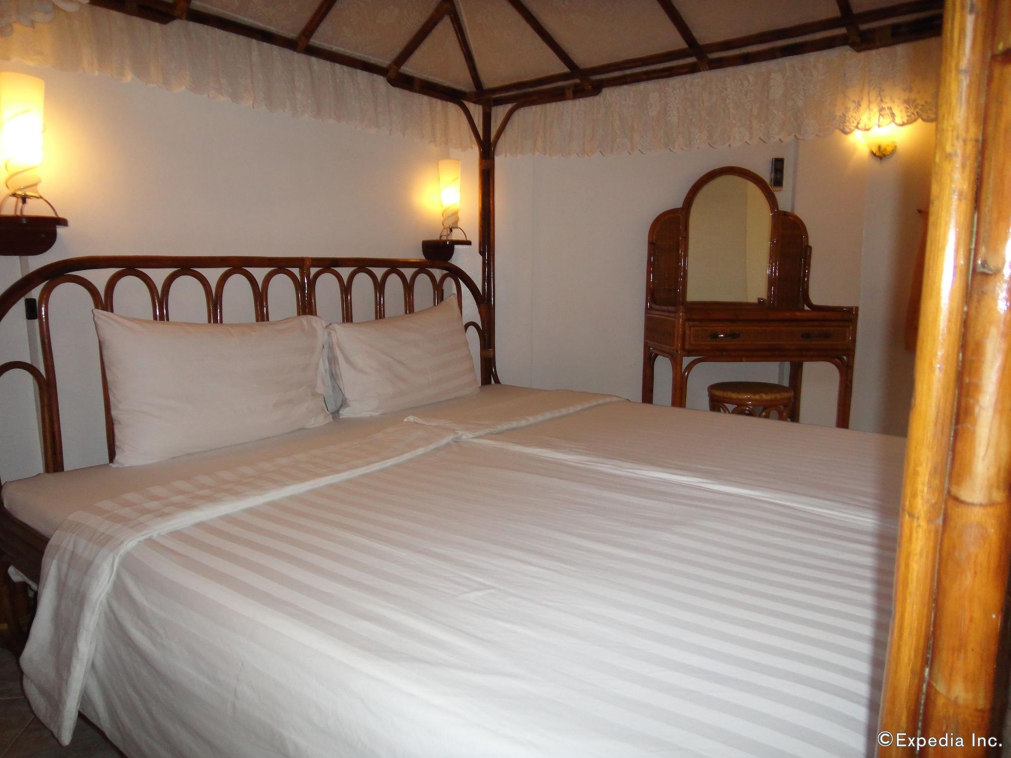 Dolce Vita Hotel Puerto Princesa Ngoại thất bức ảnh
