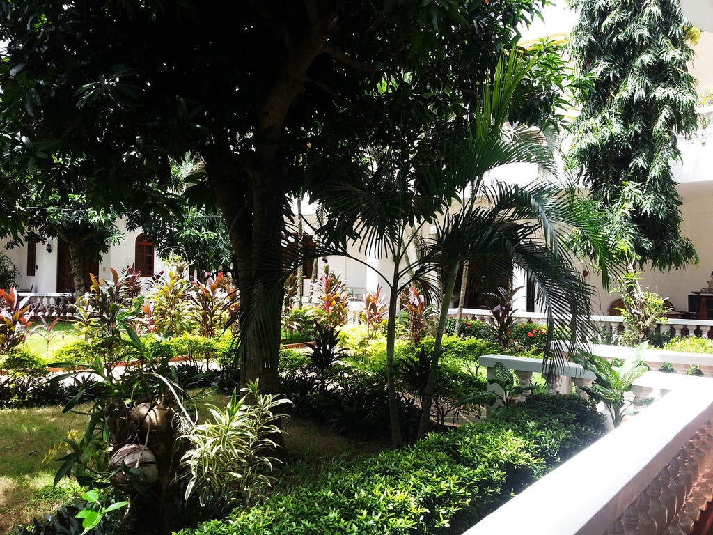Dolce Vita Hotel Puerto Princesa Ngoại thất bức ảnh