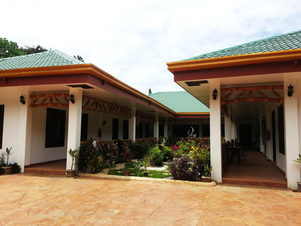 Dolce Vita Hotel Puerto Princesa Ngoại thất bức ảnh